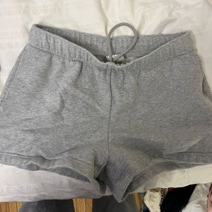 tna sweat shorts